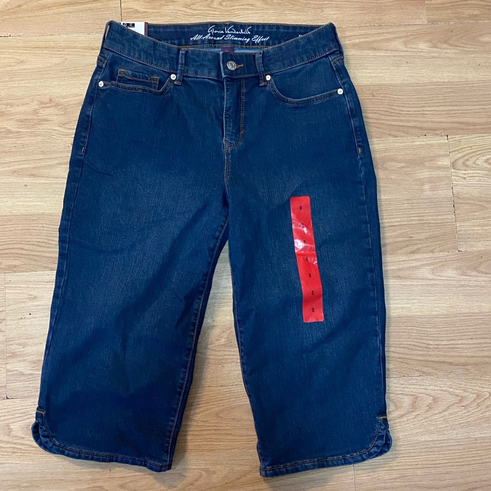 3/$10 💕  Gloria Vanderbilt Capris
